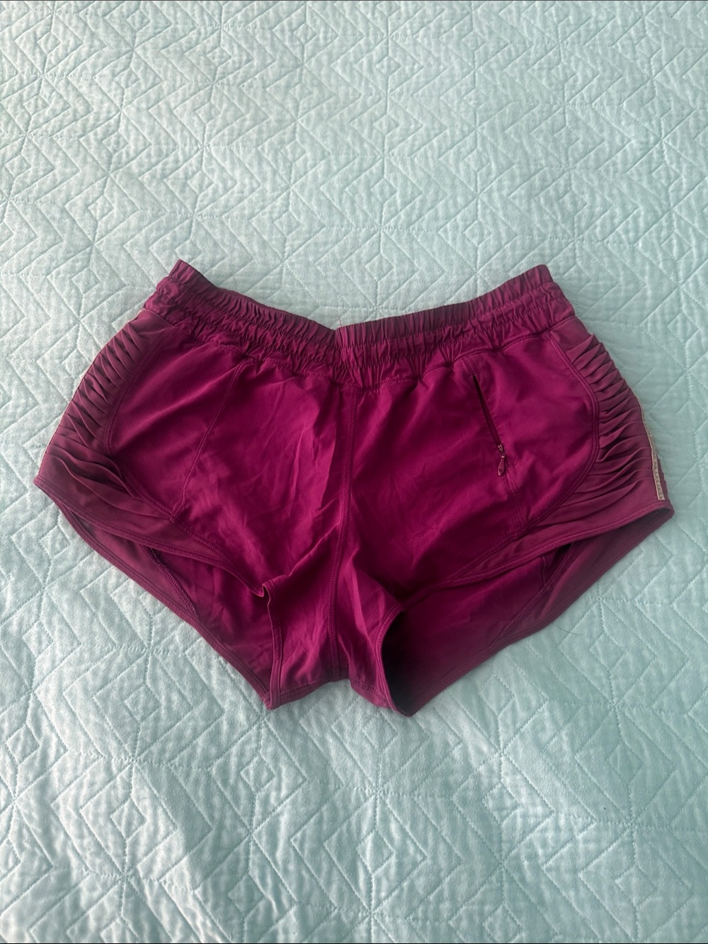 LULULEMON Purple-Magenta Athletic Running Short Shorts sz8 orig $79